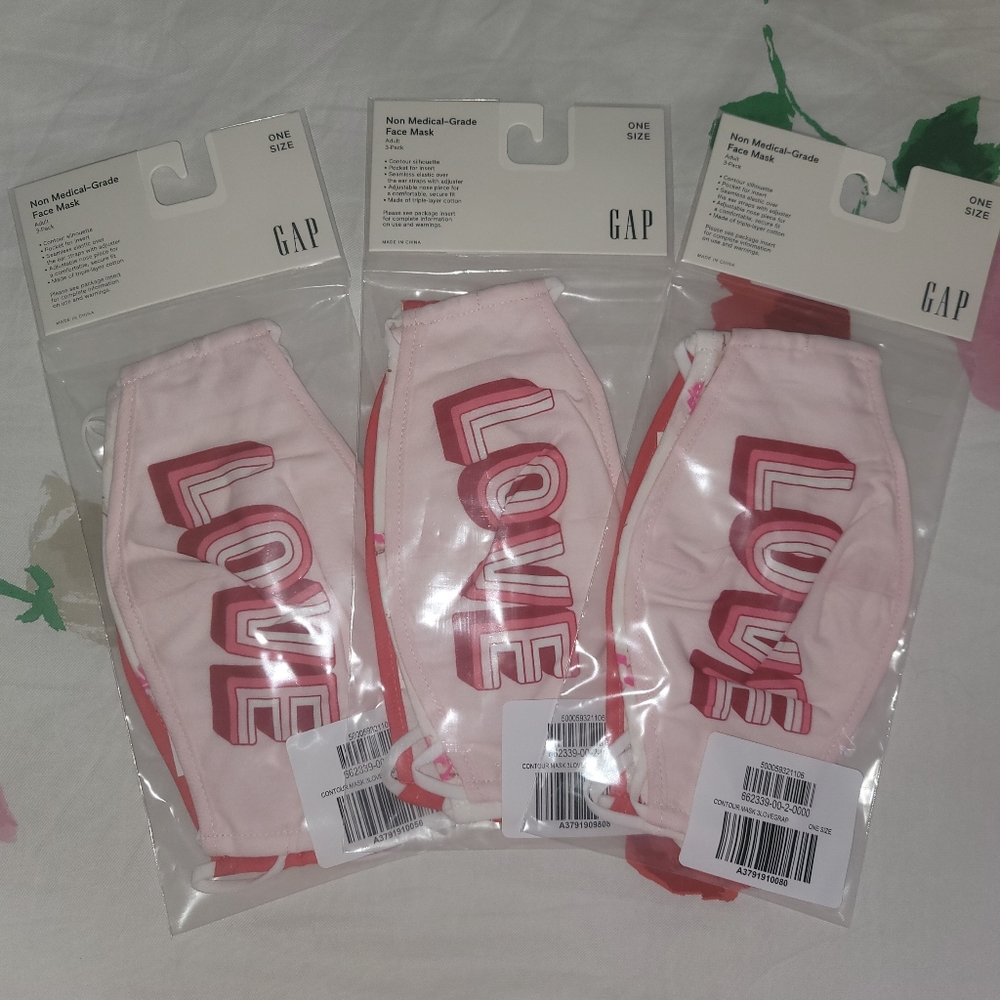 GAP Adult Contour Face Mask